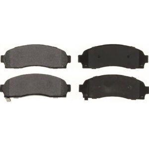 Front Semi Metallic Brake Pads For 2001-2005 Ford Explorer 03-11 Ford Ranger