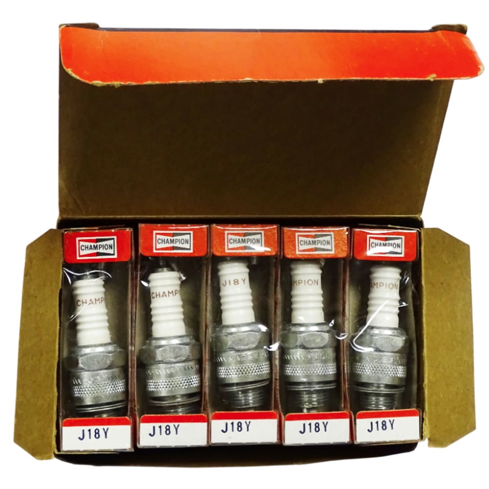 Box Of 10 Champion Vintage Classic Spark Plugs J18Y - In Original Packaging - Image 3
